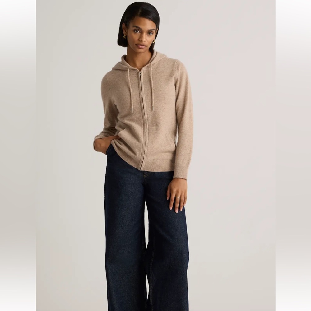 Quince 100% Mongolian Cashmere zip front hoodie, long sleeve, oatmeal, size L